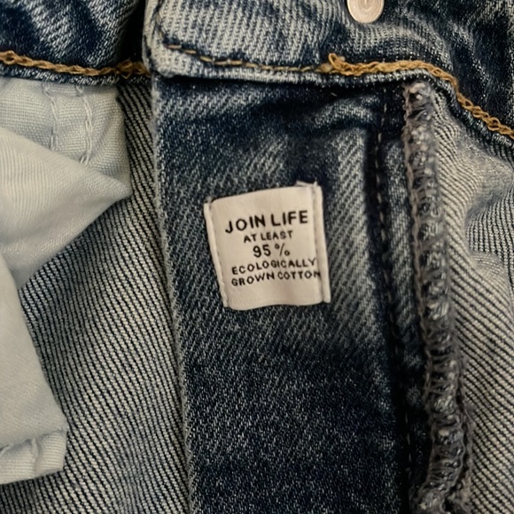 Zara Raw Hem Jeans - Picture 4 of 5